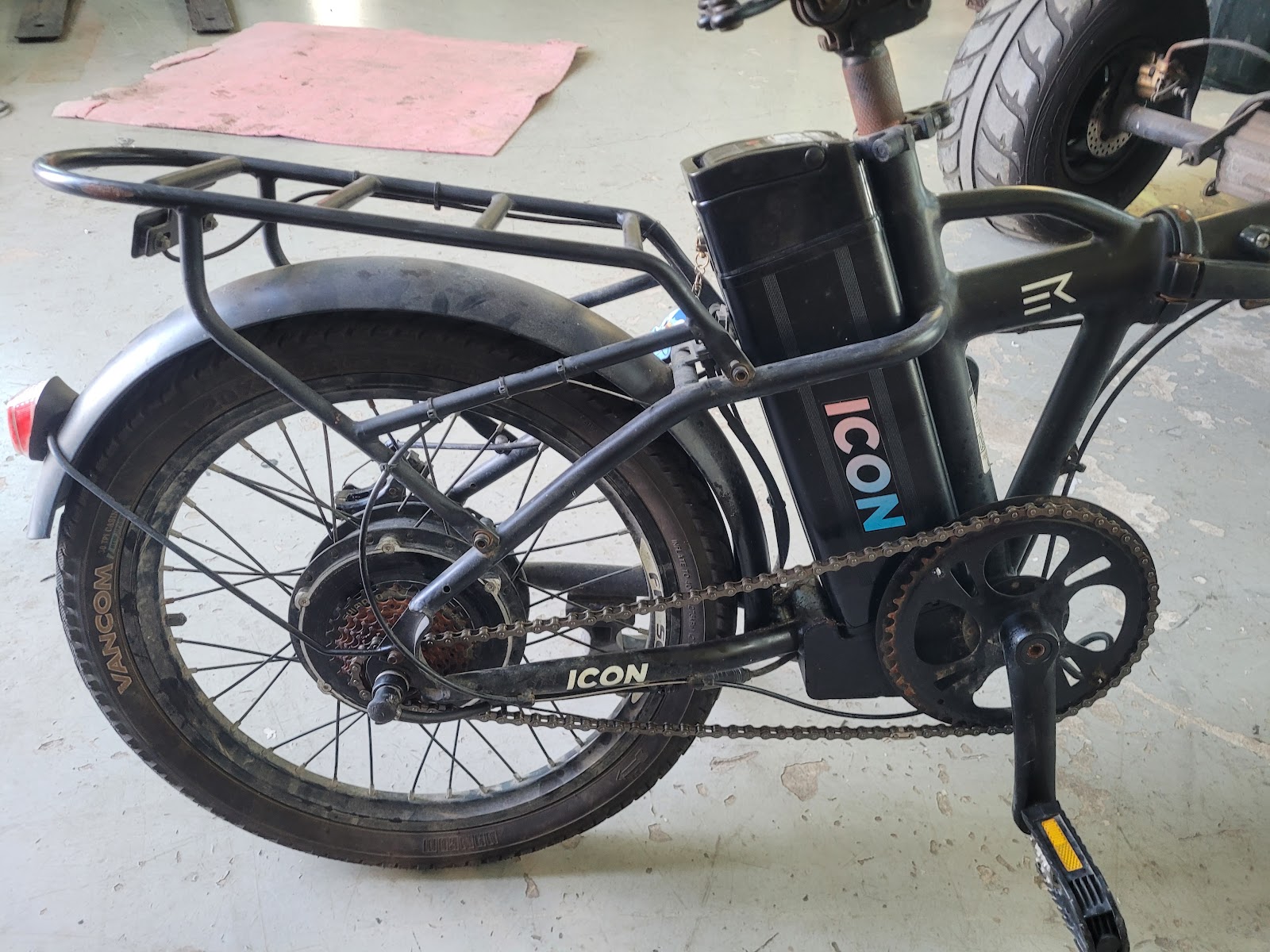 tr_b3c04d7c2421764e1647edd7c8fefb55